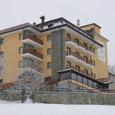 Hotel Miravalle Oulx Eksteriør bilde