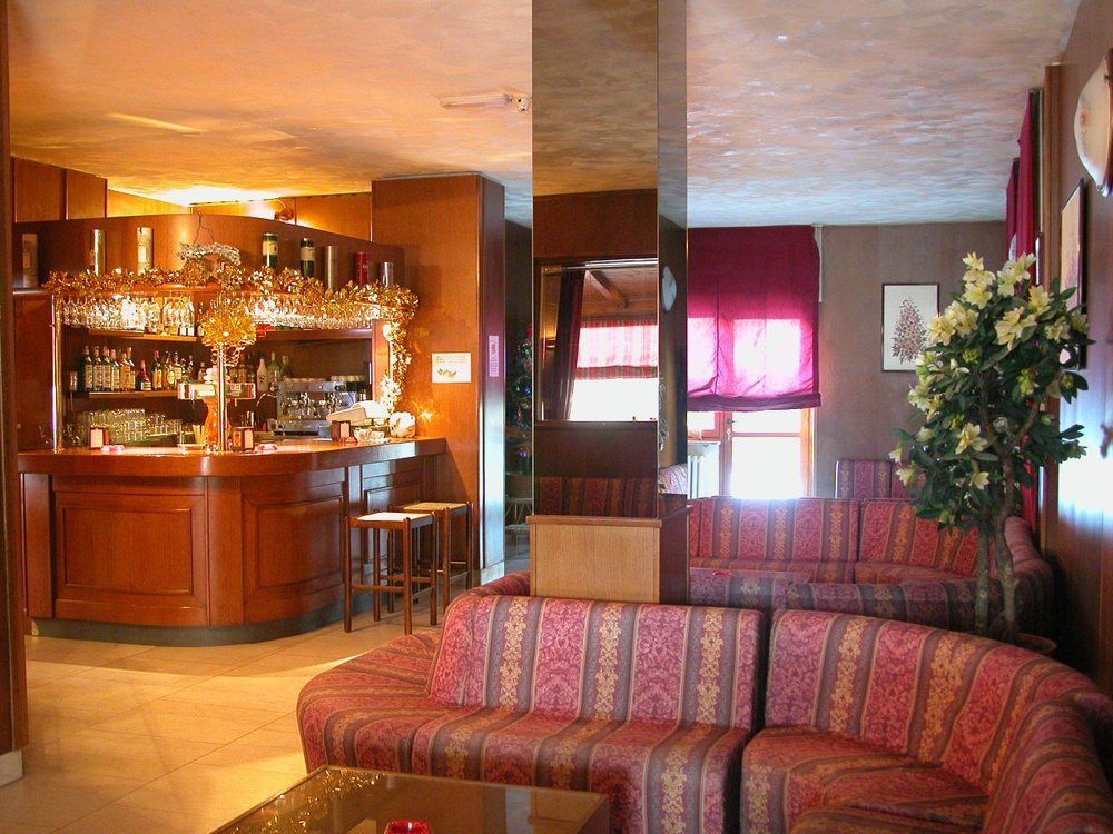 Hotel Miravalle Oulx Eksteriør bilde